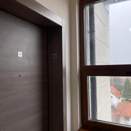 A&n زلاتيبور