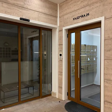 A&n Apartment *